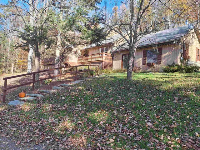 $539,000 | 352 Edwins Pond Road, Rochester, VT 05767