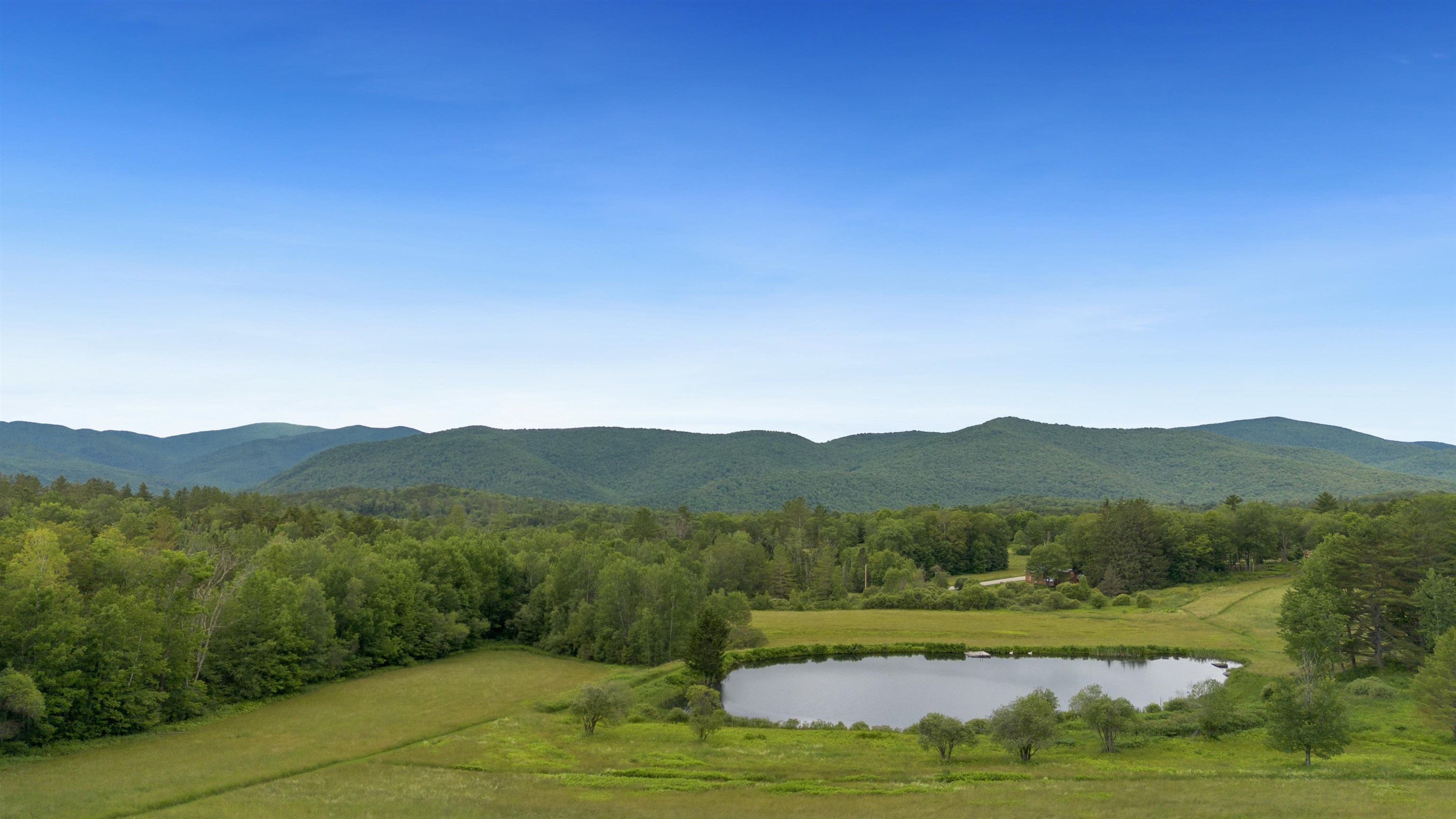 352 Edwins Pond Road Rochester, VT 05767 - Photo 14 of 59