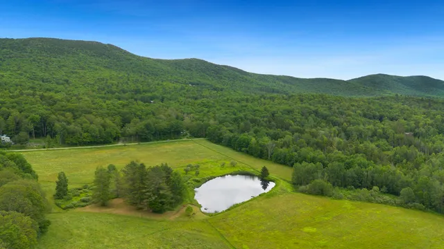 $539,000 | 352 Edwins Pond Road, Rochester, VT 05767