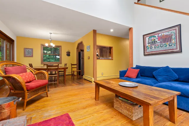 $539,000 | 352 Edwins Pond Road, Rochester, VT 05767