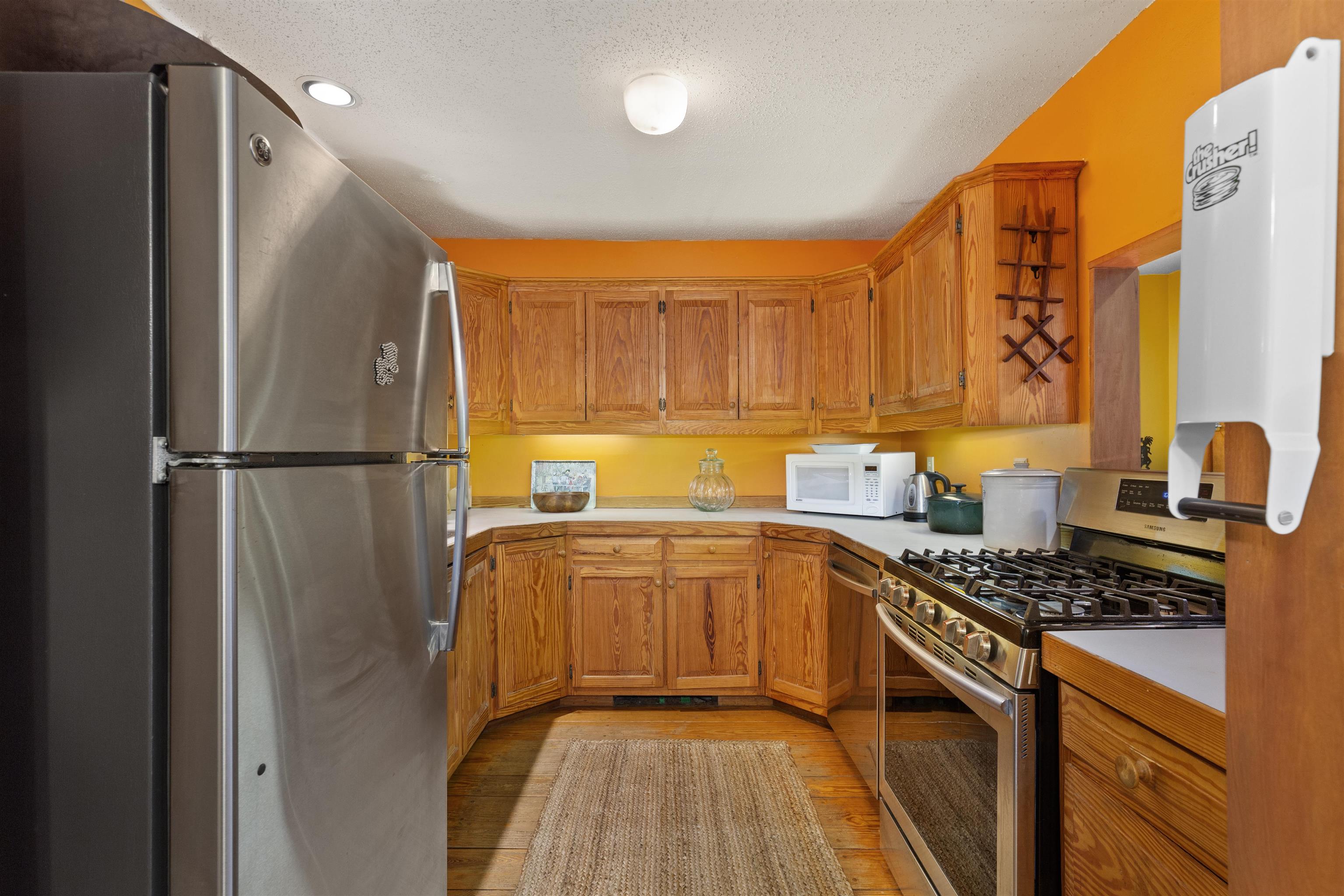 352 Edwins Pond Road Rochester, VT 05767 - Photo 28 of 59