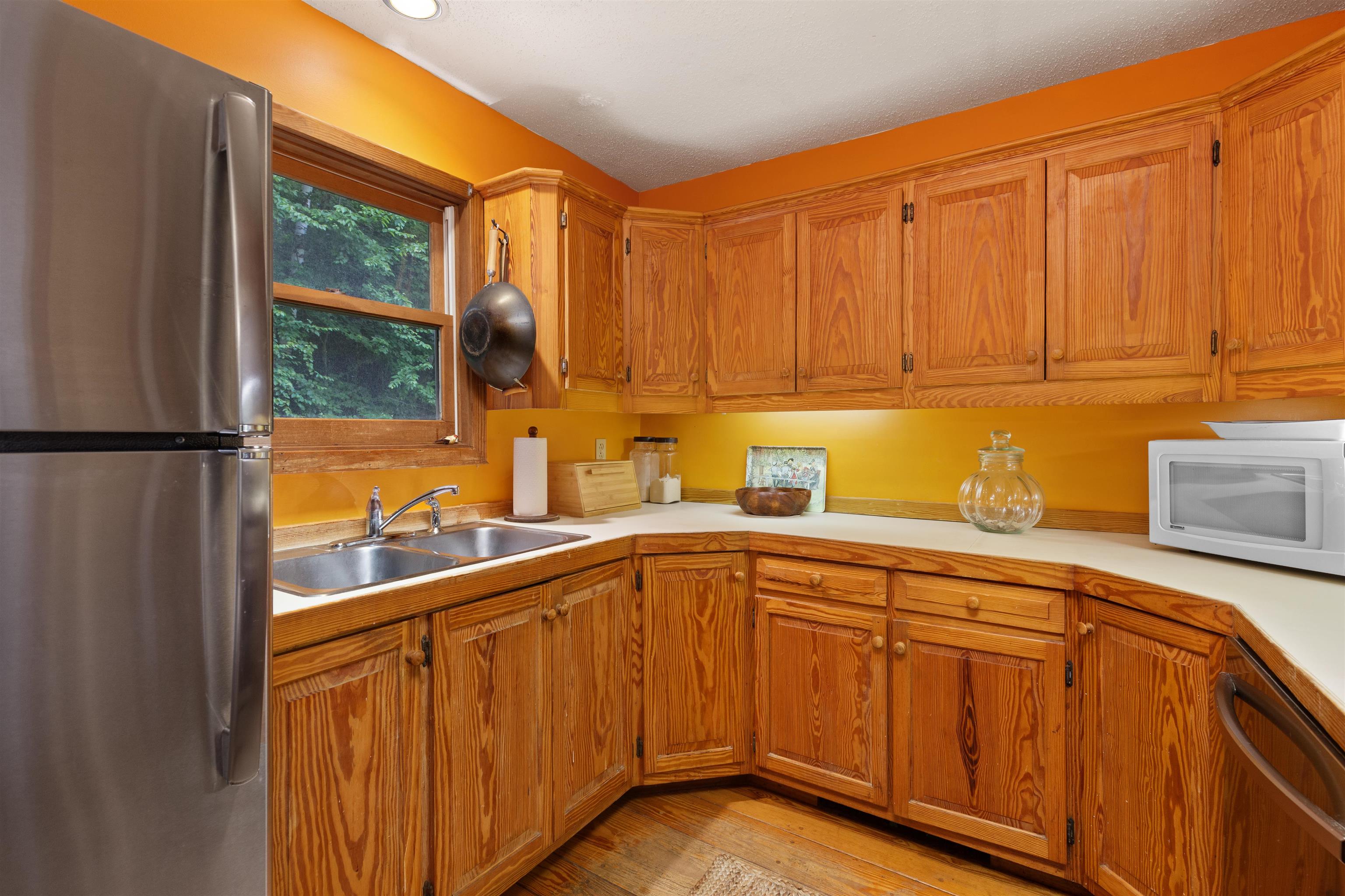 352 Edwins Pond Road Rochester, VT 05767 - Photo 30 of 59