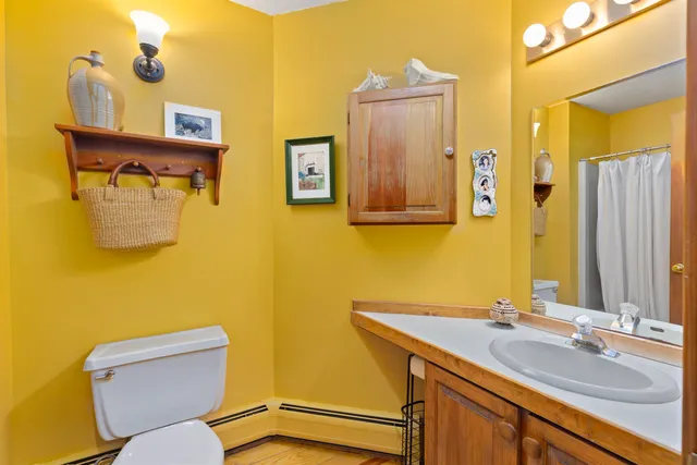 $539,000 | 352 Edwins Pond Road, Rochester, VT 05767