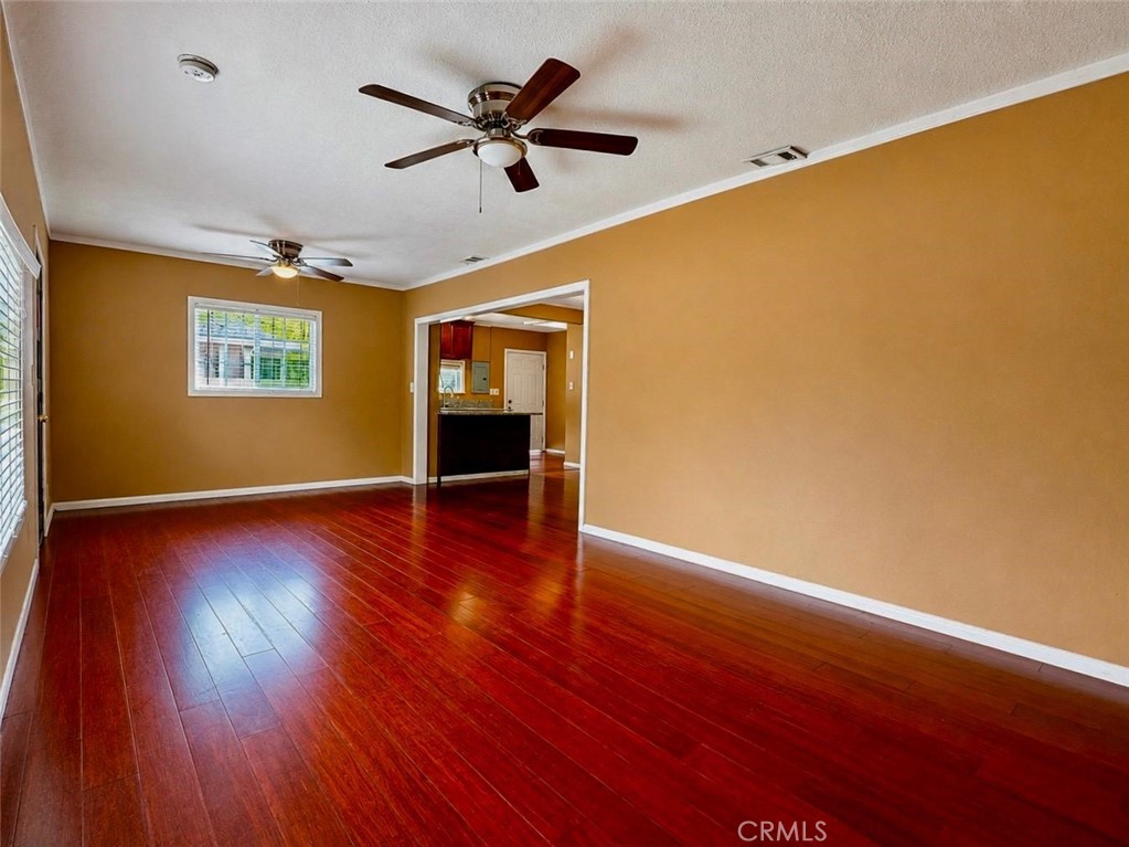 1920 West Spring Street Long Beach, CA 90810 - Photo 8 of 31