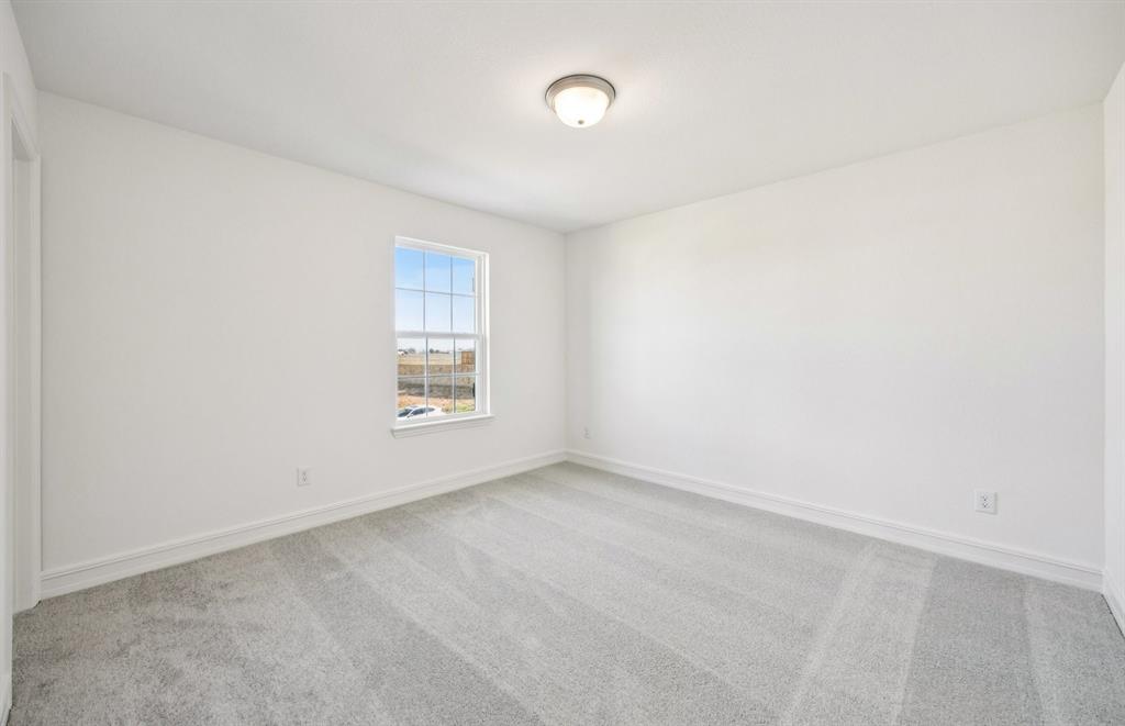 829 Norfolk Lane Godley, TX 76044 - Photo 19 of 21 Secondary bedroom