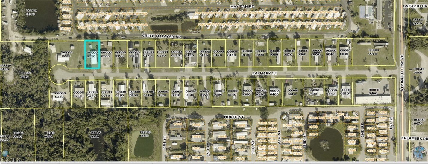 7840 Raymary Street Bokeelia, FL 33922 - Photo 4 of 4 a bathroom with a shower