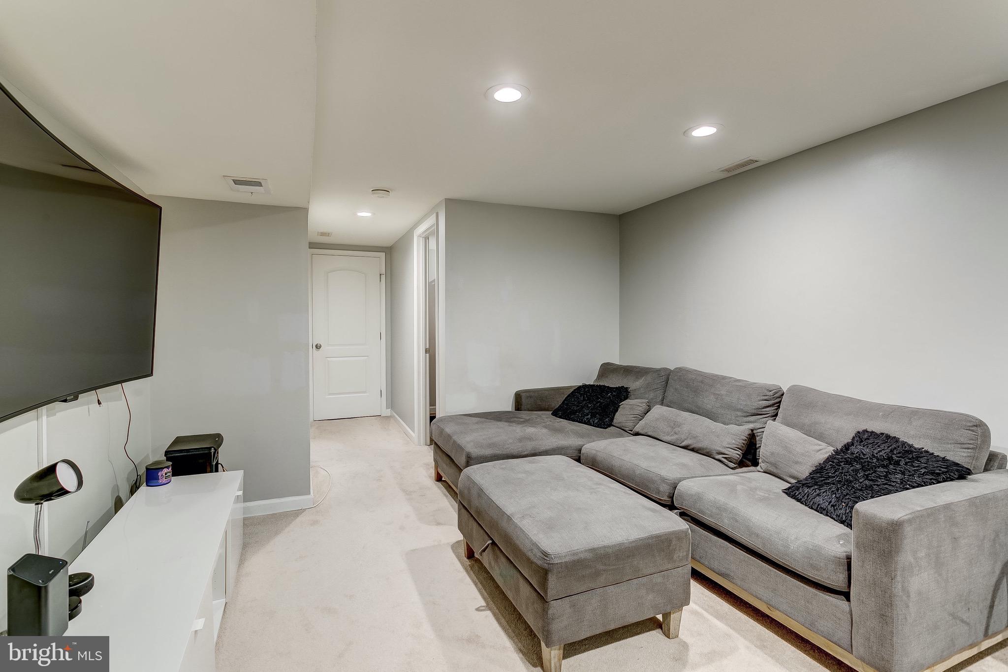 7410 Kirtley Road Baltimore, MD 21222 - Photo 21 of 26