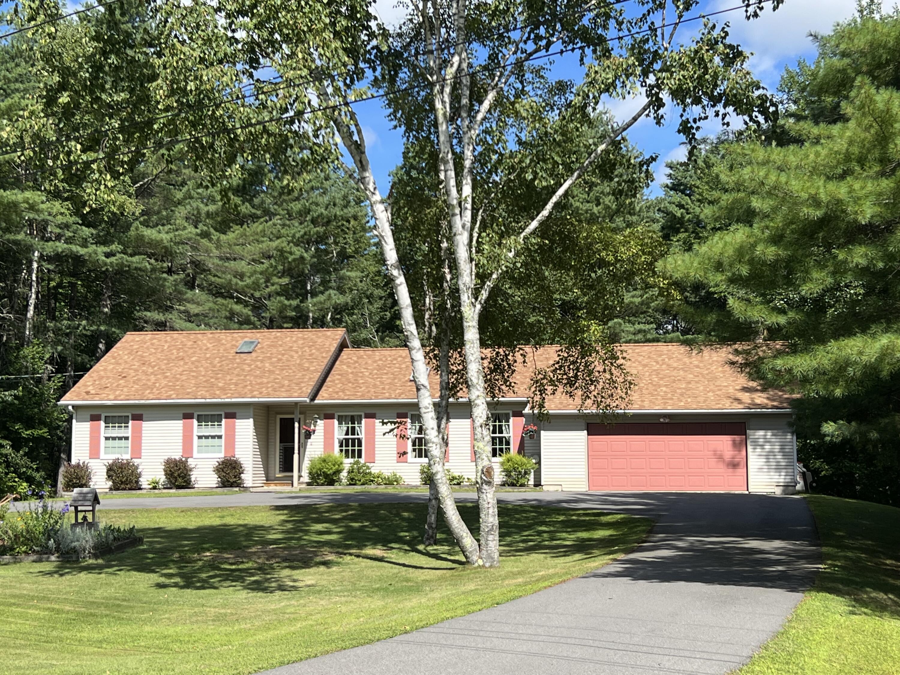 2027 Spruce Street Hermon, ME 04401 - Photo 1 of 49 1