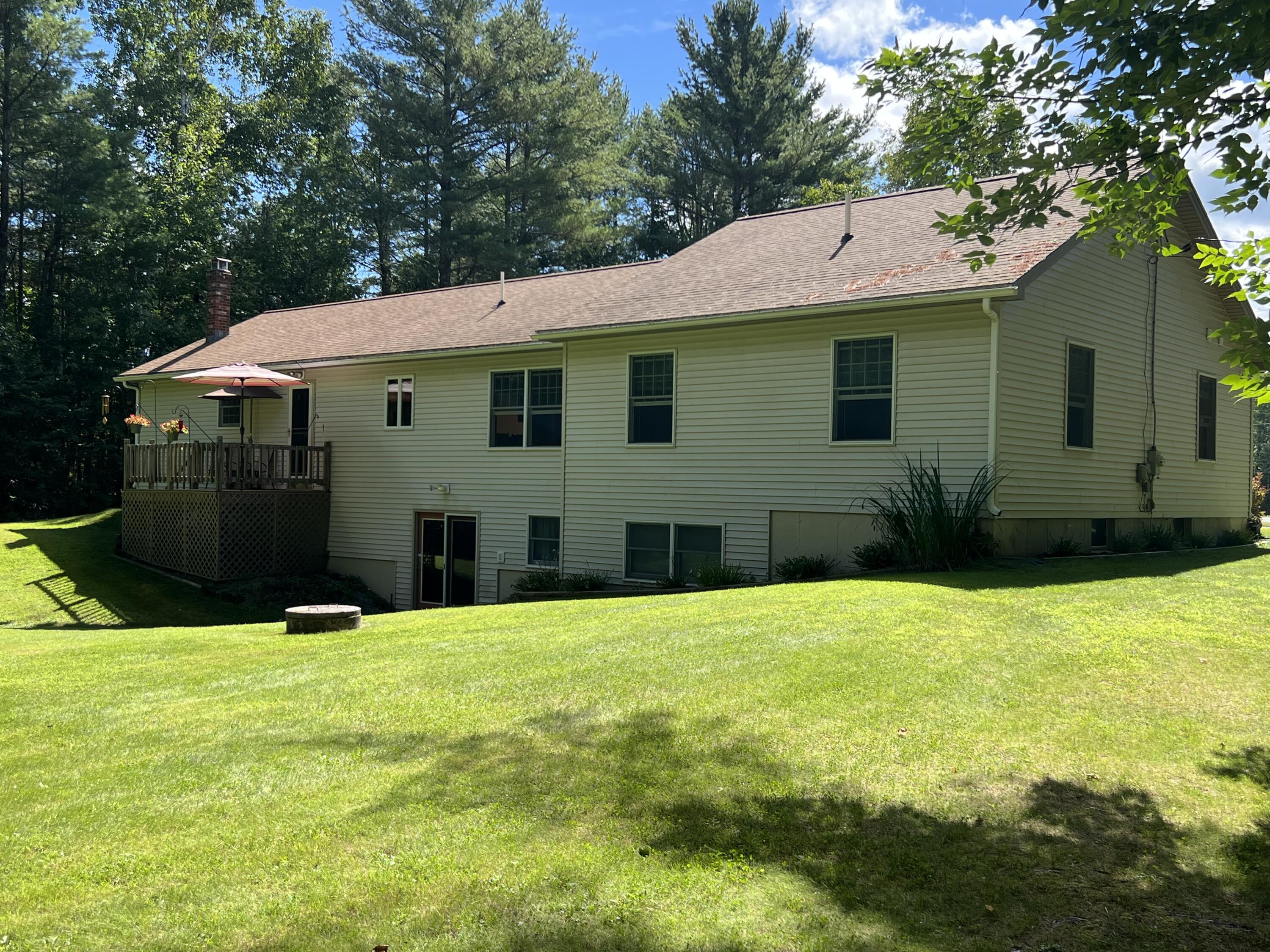 2027 Spruce Street Hermon, ME 04401 - Photo 4 of 49 4