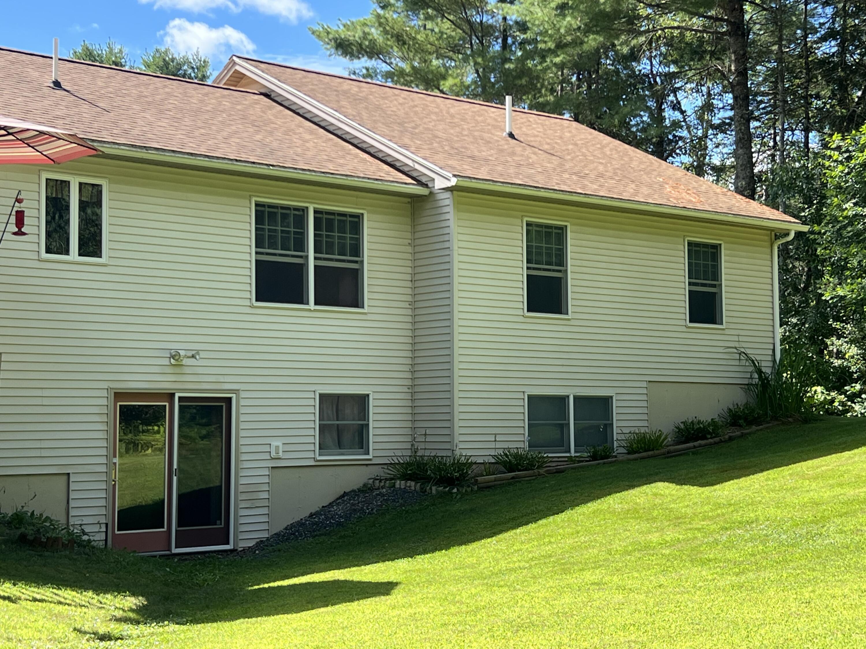 2027 Spruce Street Hermon, ME 04401 - Photo 5 of 49 5