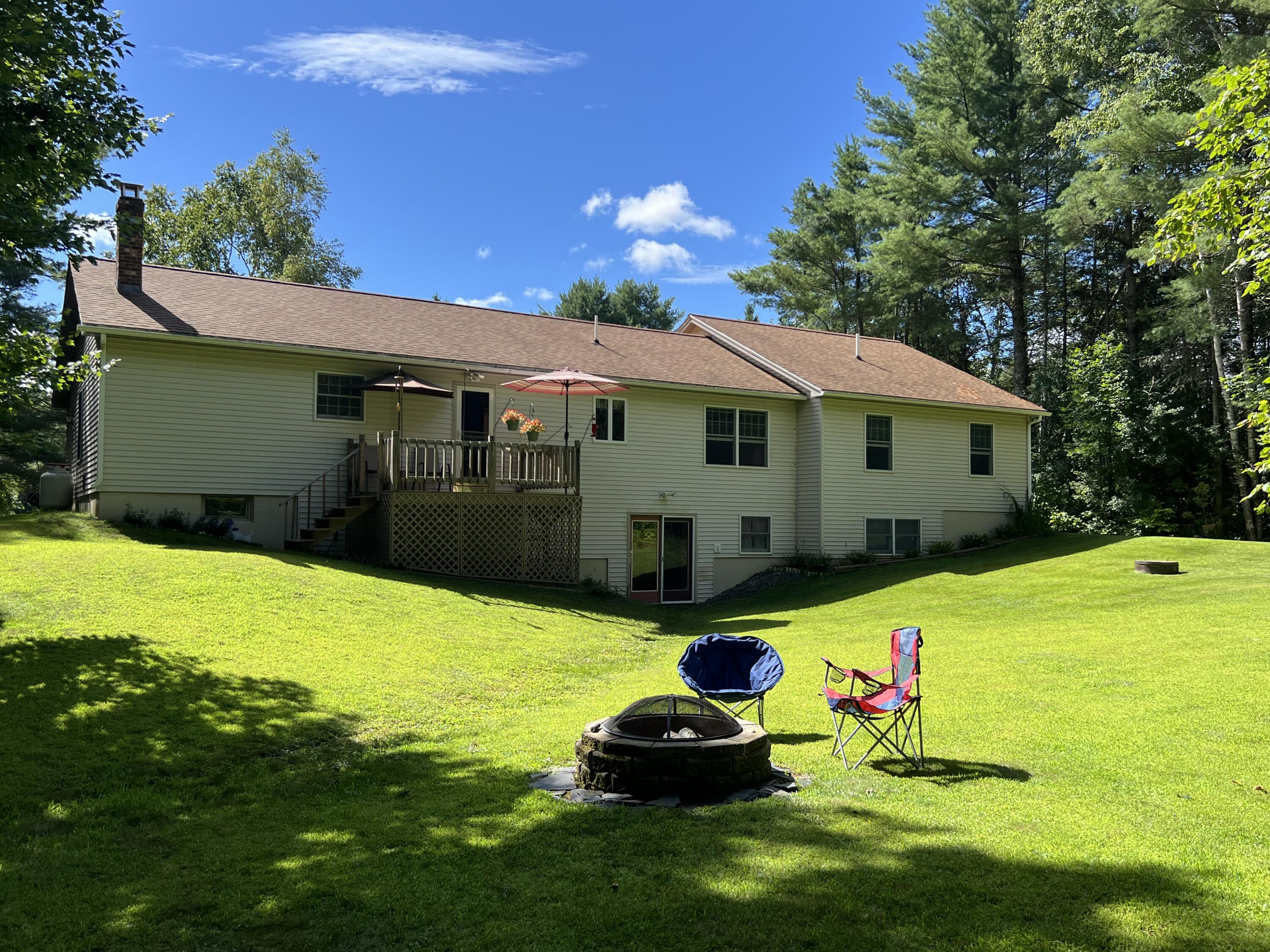 2027 Spruce Street Hermon, ME 04401 - Photo 9 of 49 9