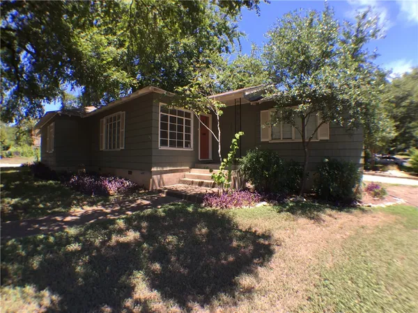 $2,800 | 2000 Schulle Avenue, Austin, TX 78703