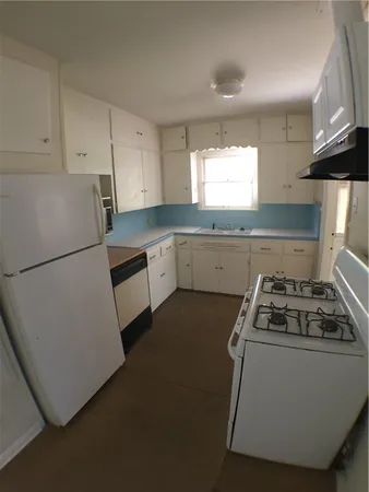 $2,800 | 2000 Schulle Avenue, Austin, TX 78703