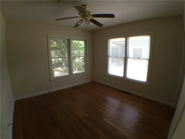 $2,800 | 2000 Schulle Avenue, Austin, TX 78703