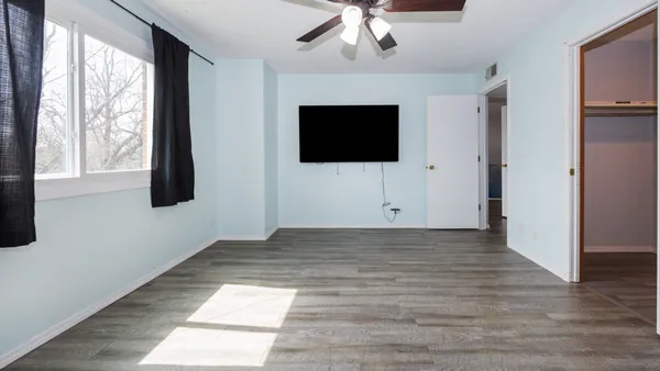 $114,900 | 1010 Arlene Court, Unit 5, Bloomington, IL 61701