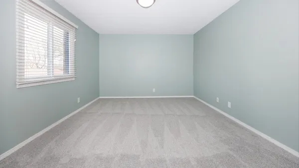 $114,900 | 1010 Arlene Court, Unit 5, Bloomington, IL 61701