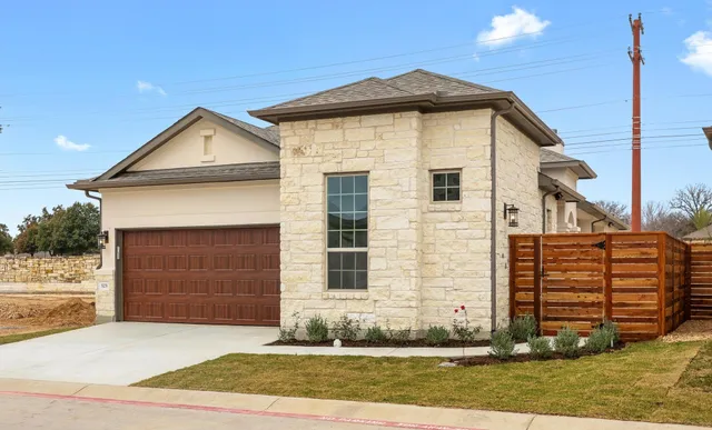 $365,000 | 525 Clubhouse Drive, Georgetown, TX 78628