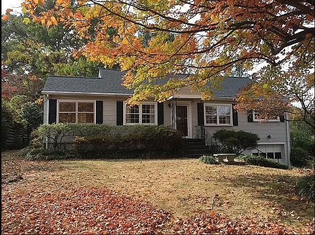 924 Linden Hall Rd