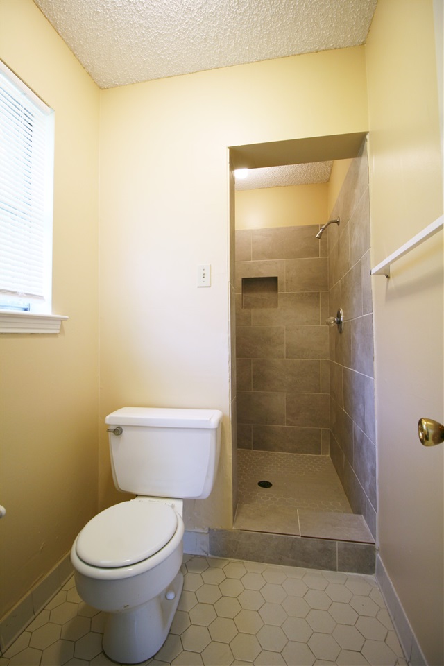4358 Riche Road Memphis, TN 38128 - Photo 15 of 21