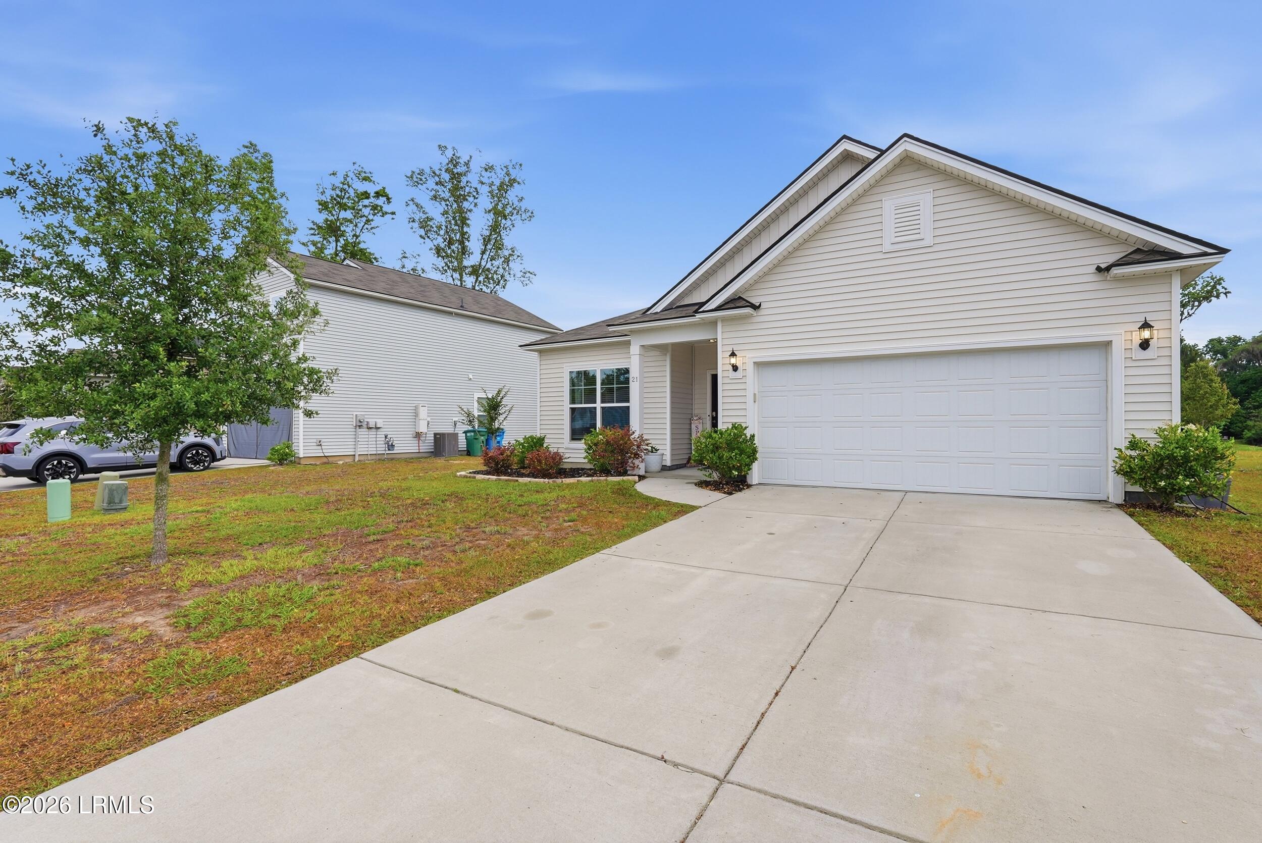 21 Seneca Way Beaufort, SC 29906 - Photo 2 of 40 2_dsc04860