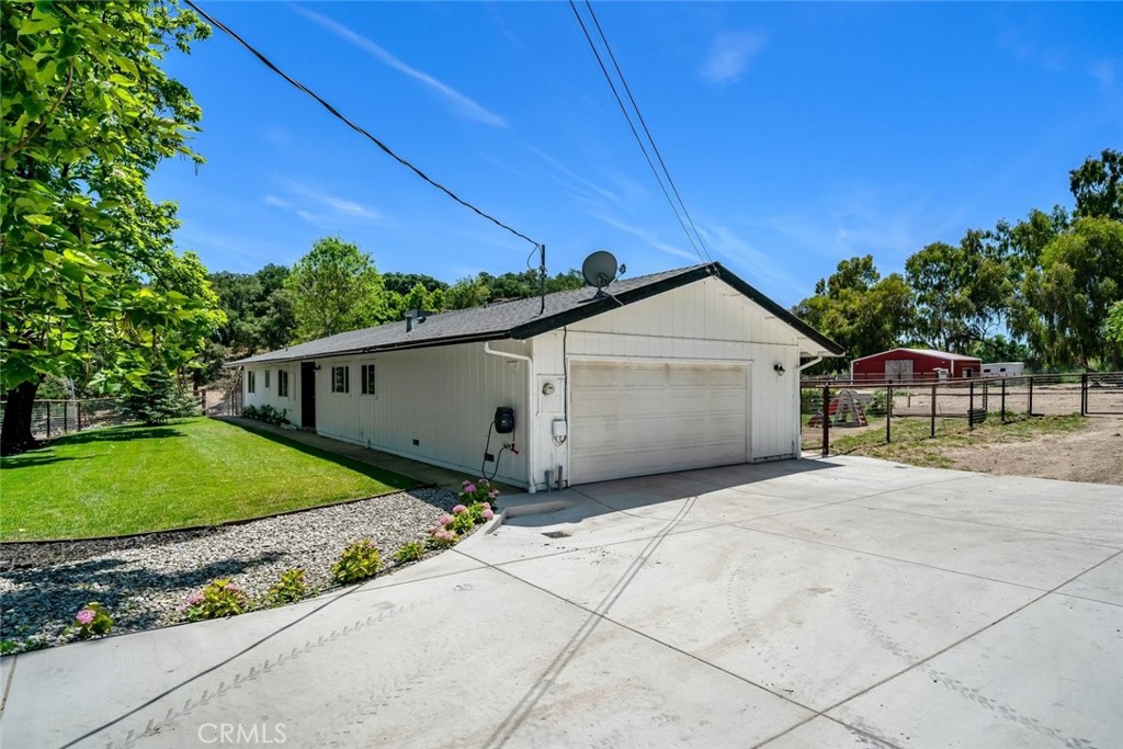 6115 Portola Road Atascadero, CA 93422 - Photo 5 of 64