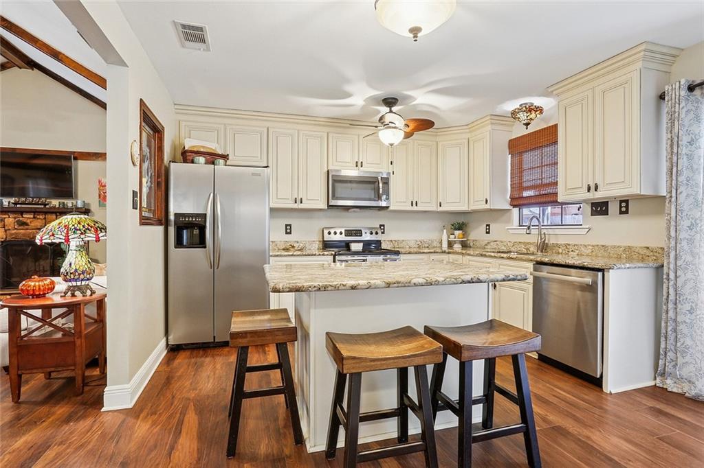 49 Cypress Meadow Loop Slidell, LA 70460 - Photo 7 of 17