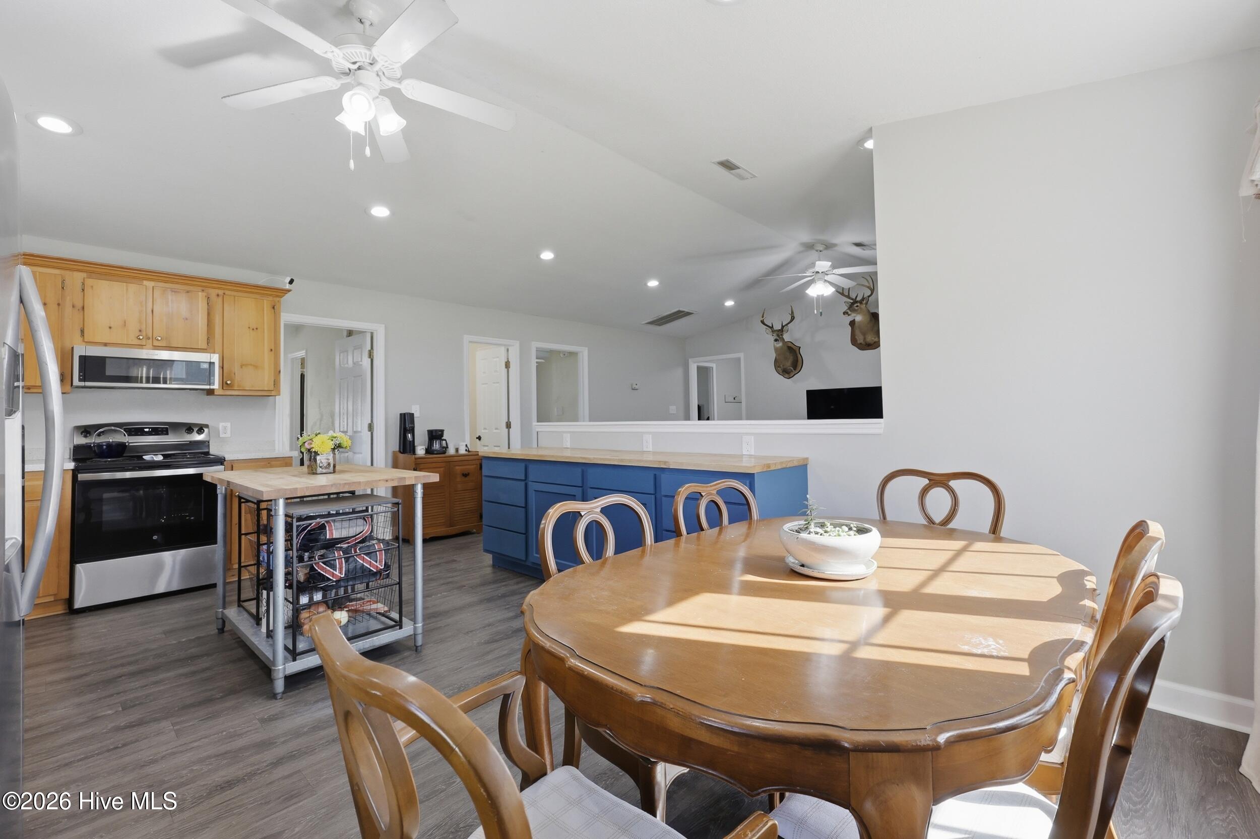 42 Ruby Lane Roper, NC 27970 - Photo 9 of 32 Dining Area