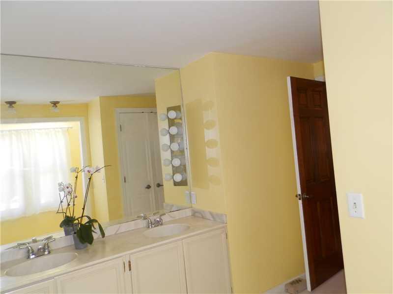 102 Tree Farm Road Fox Chapel, PA 15238 - Photo 15 of 22 Master Bath/Spa.