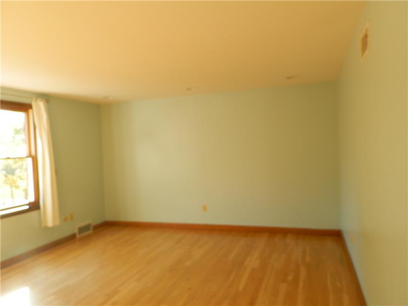 102 Tree Farm Road Fox Chapel, PA 15238 - Photo 16 of 22 Bedroom.