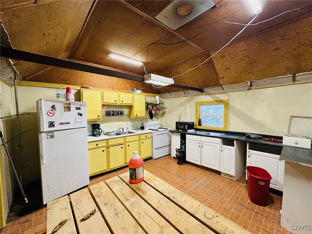 5549 Salmon River Road Montague, NY 13367 - Photo 5 of 24 Kitchen