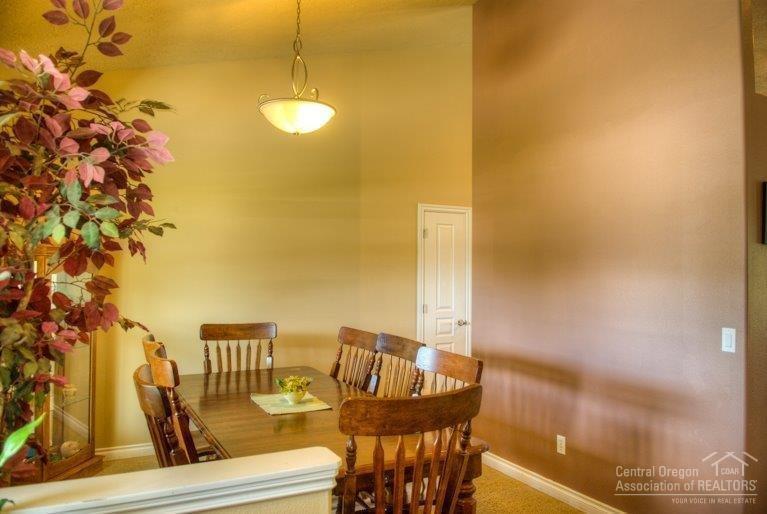 976 Southwest Rimrock Way Redmond, OR 97756 - Photo 3 of 14 Additional Photo