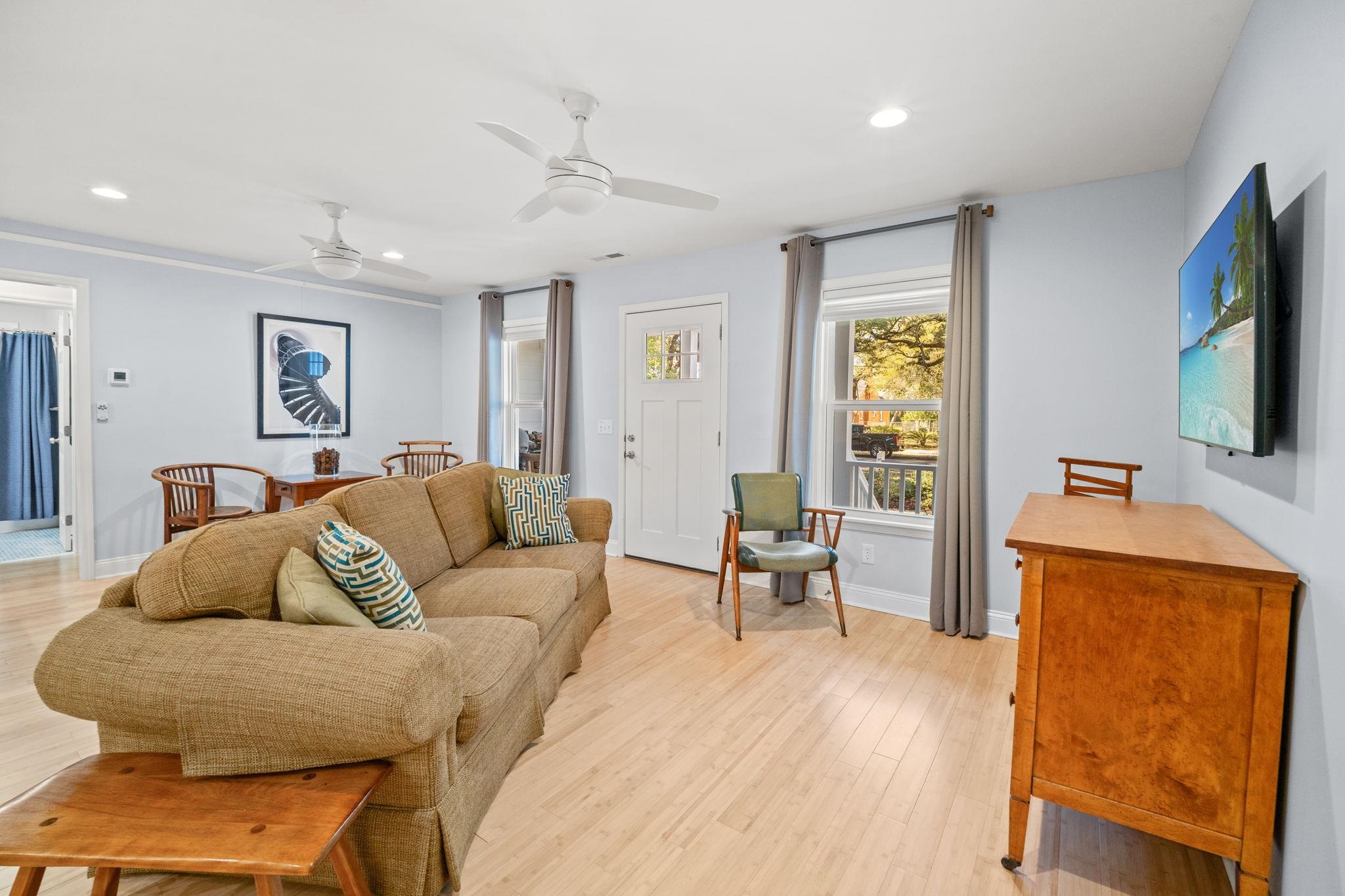 1528 Winyah Street Georgetown, SC 29440 - Photo 4 of 33