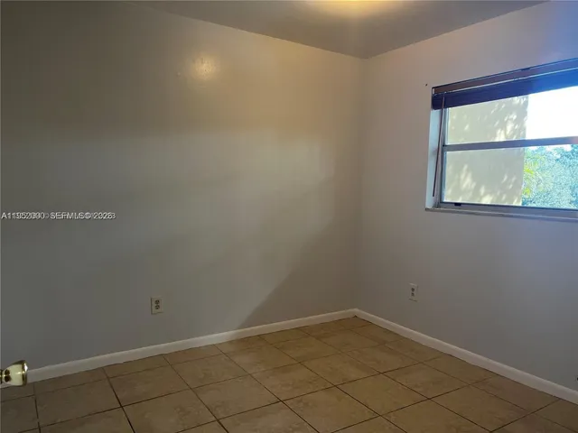 $2,090 | 4111 Stirling Road, Unit 308, Fort Lauderdale, FL 33314