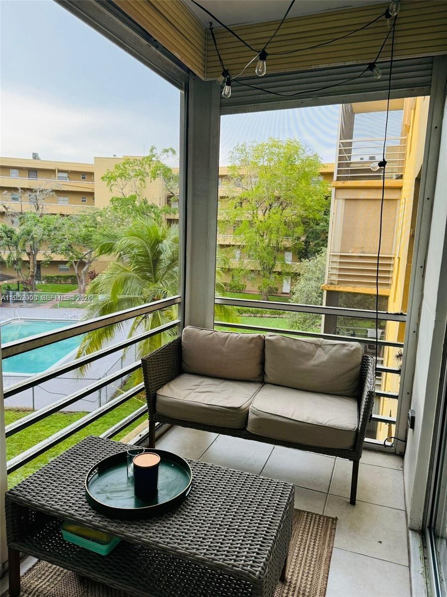 4111 Stirling Road, Unit 308 Fort Lauderdale, FL 33314 - Photo 26 of 31