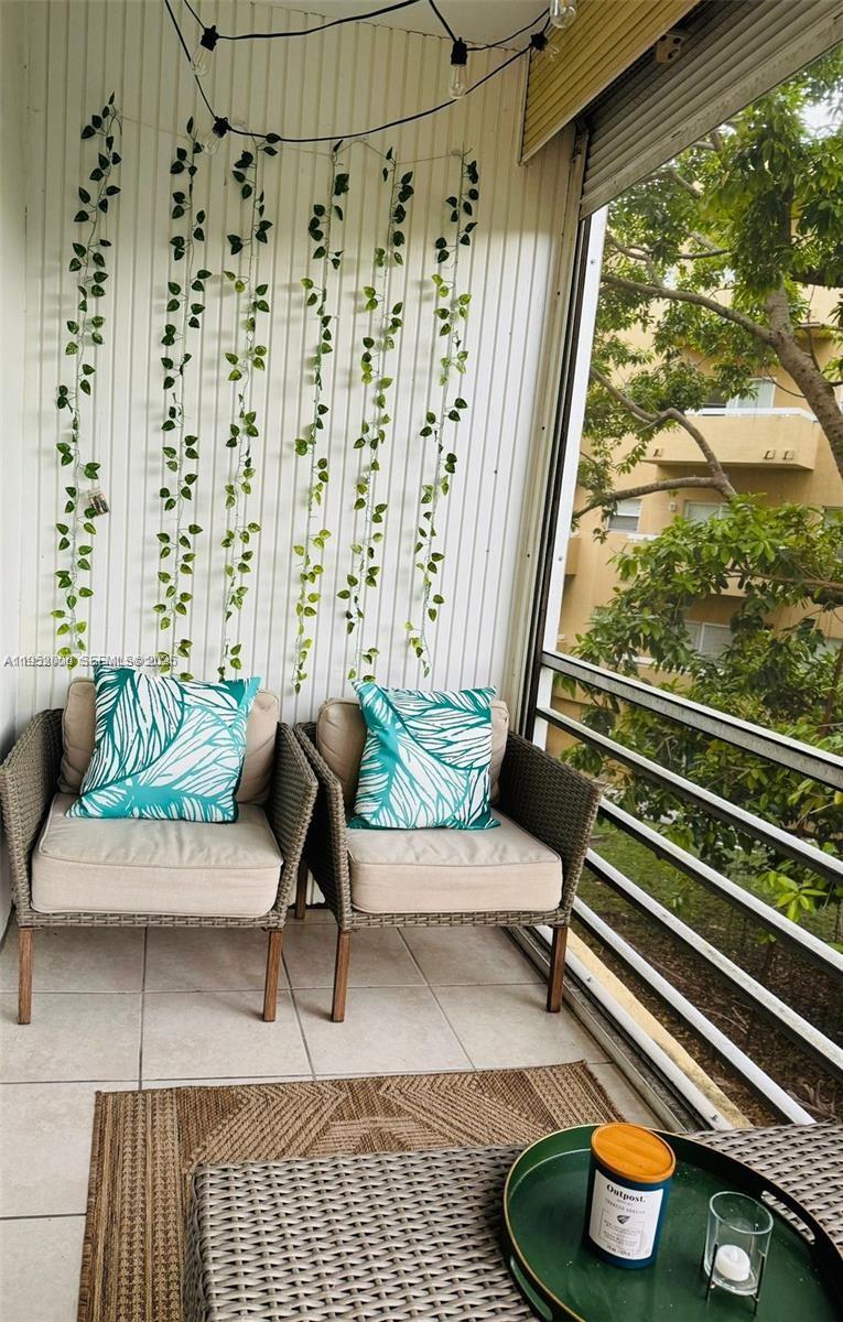 4111 Stirling Road, Unit 308 Fort Lauderdale, FL 33314 - Photo 27 of 31