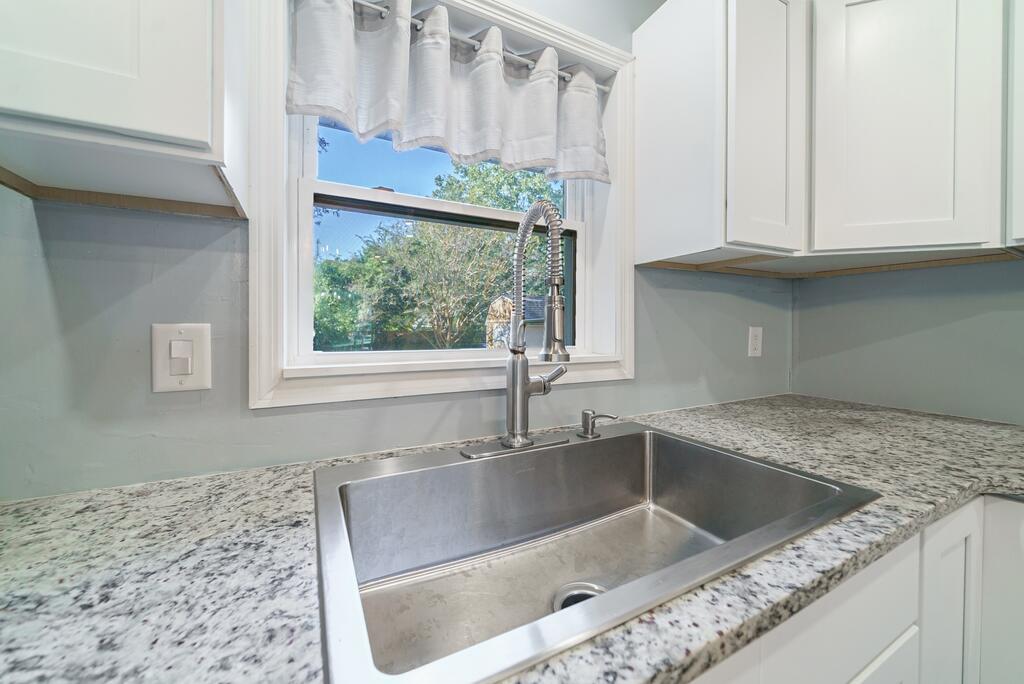 779 Dills Bluff Road Charleston, SC 29412 - Photo 8 of 41 10 (4)