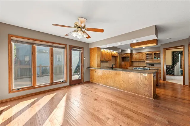 $525,000 | 1606 Northeast 100th Court, Kansas City, MO 64155