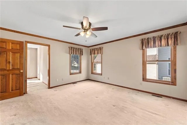 $525,000 | 1606 Northeast 100th Court, Kansas City, MO 64155