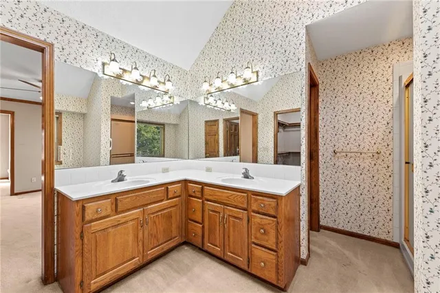 $525,000 | 1606 Northeast 100th Court, Kansas City, MO 64155