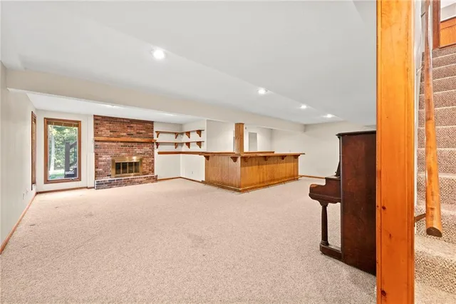 $525,000 | 1606 Northeast 100th Court, Kansas City, MO 64155