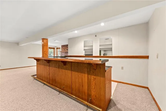 $525,000 | 1606 Northeast 100th Court, Kansas City, MO 64155