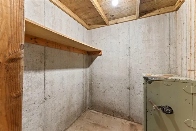 $525,000 | 1606 Northeast 100th Court, Kansas City, MO 64155