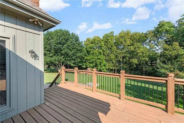 $525,000 | 1606 Northeast 100th Court, Kansas City, MO 64155