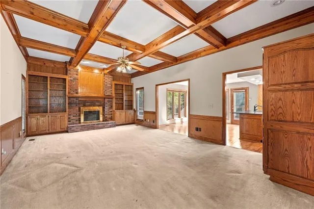 $525,000 | 1606 Northeast 100th Court, Kansas City, MO 64155