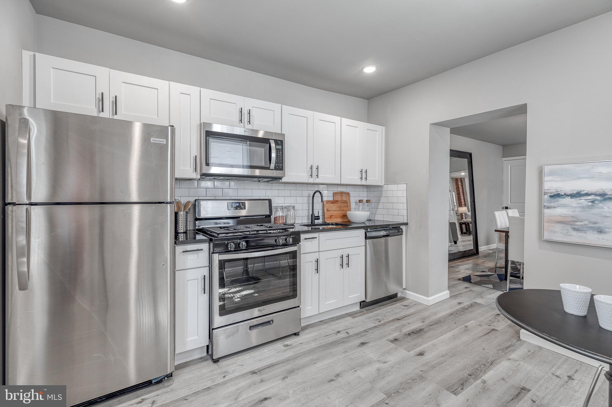 2118 Tasker Street Philadelphia, PA 19145 - Photo 14 of 32