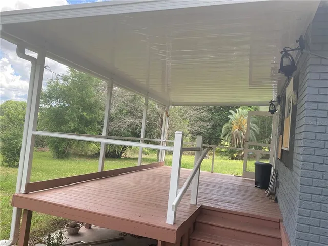 a house view with a outdoor space