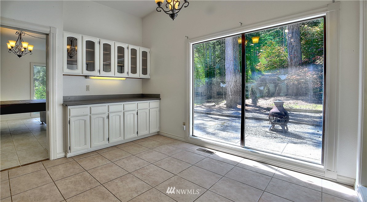 6711 Phillips Road Southwest Lakewood, WA 98498 - Photo 11 of 38 Gallery Image 11