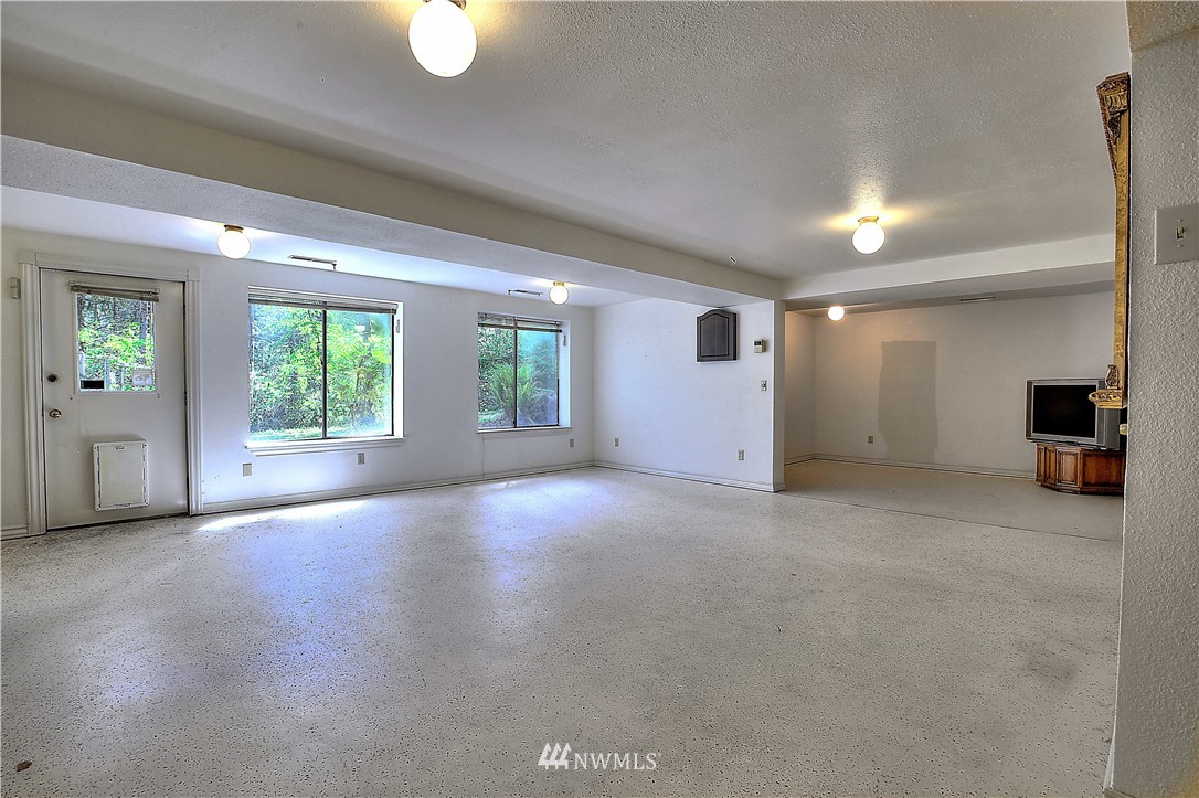 6711 Phillips Road Southwest Lakewood, WA 98498 - Photo 30 of 38 Gallery Image 30