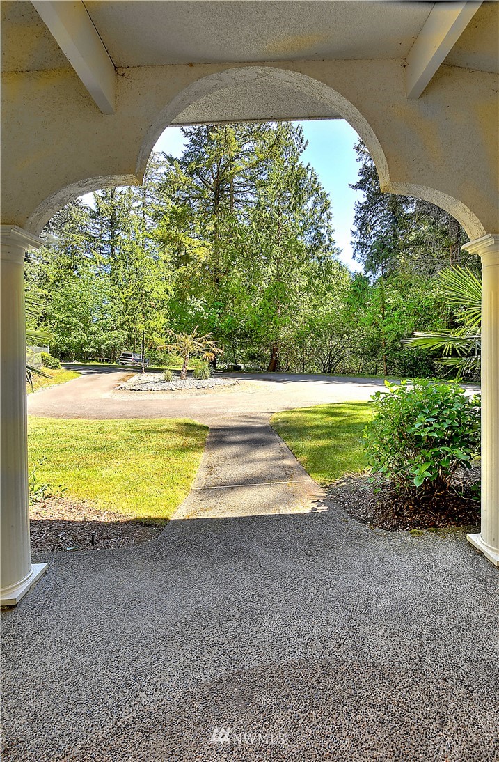 6711 Phillips Road Southwest Lakewood, WA 98498 - Photo 4 of 38 Gallery Image 4