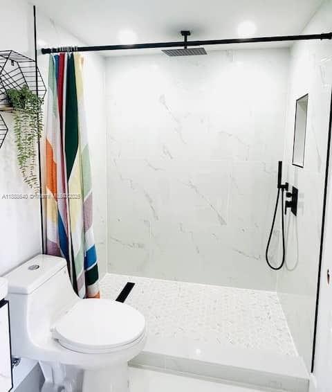 2612 Southwest 12th Street Miami, FL 33135 - Photo 3 of 6